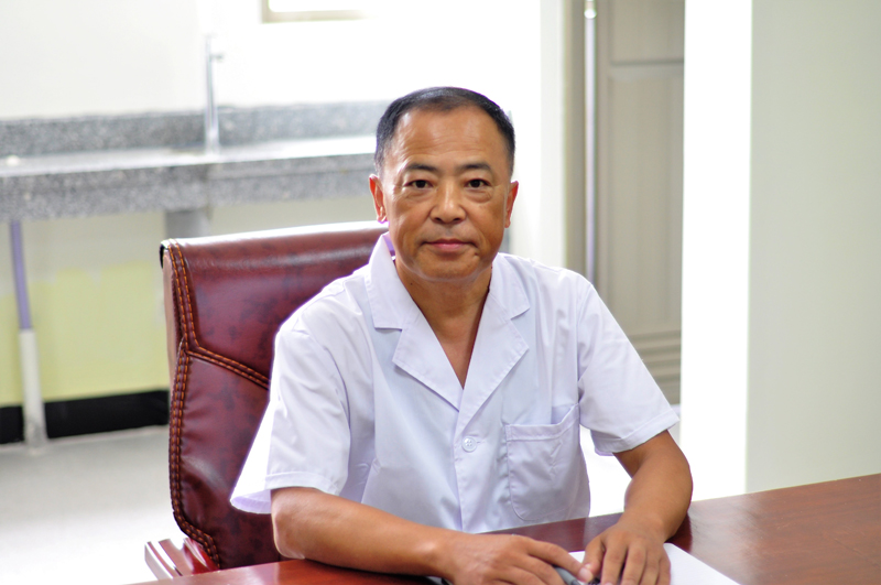 王朴